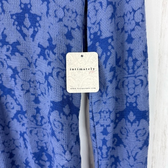 Free People NWT blue long sleeve blouse - Picture 6 of 7